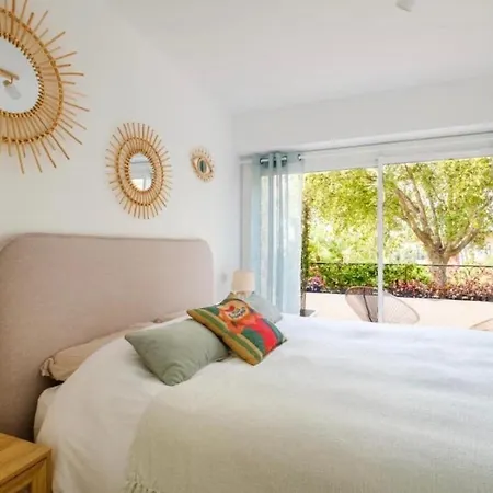 Le Soleil D'or Apartment *